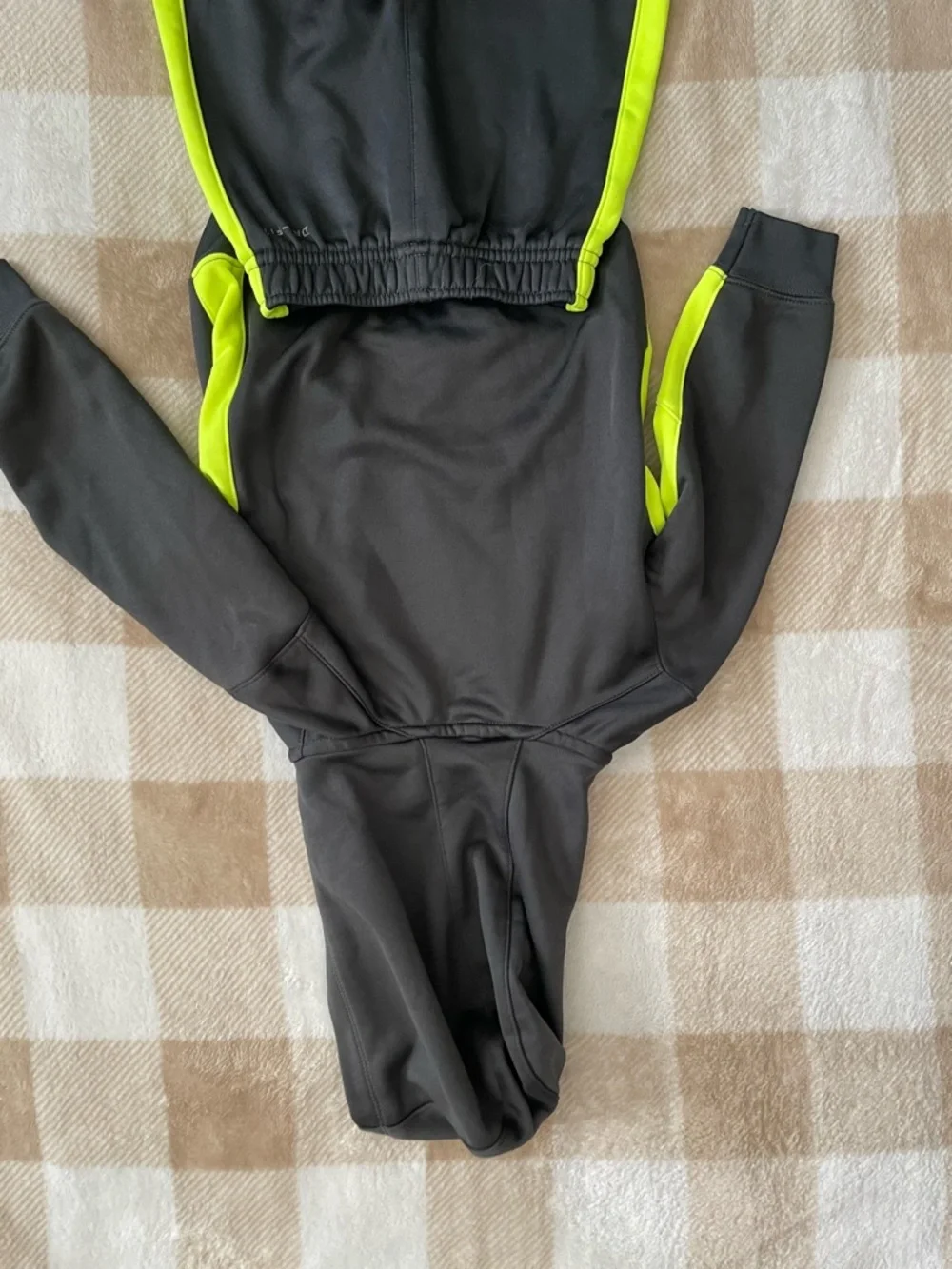 Nike 12-18 Month Dark Grey & Neon Yellow Hooded Tracksuit Set - Picture 9 of 13